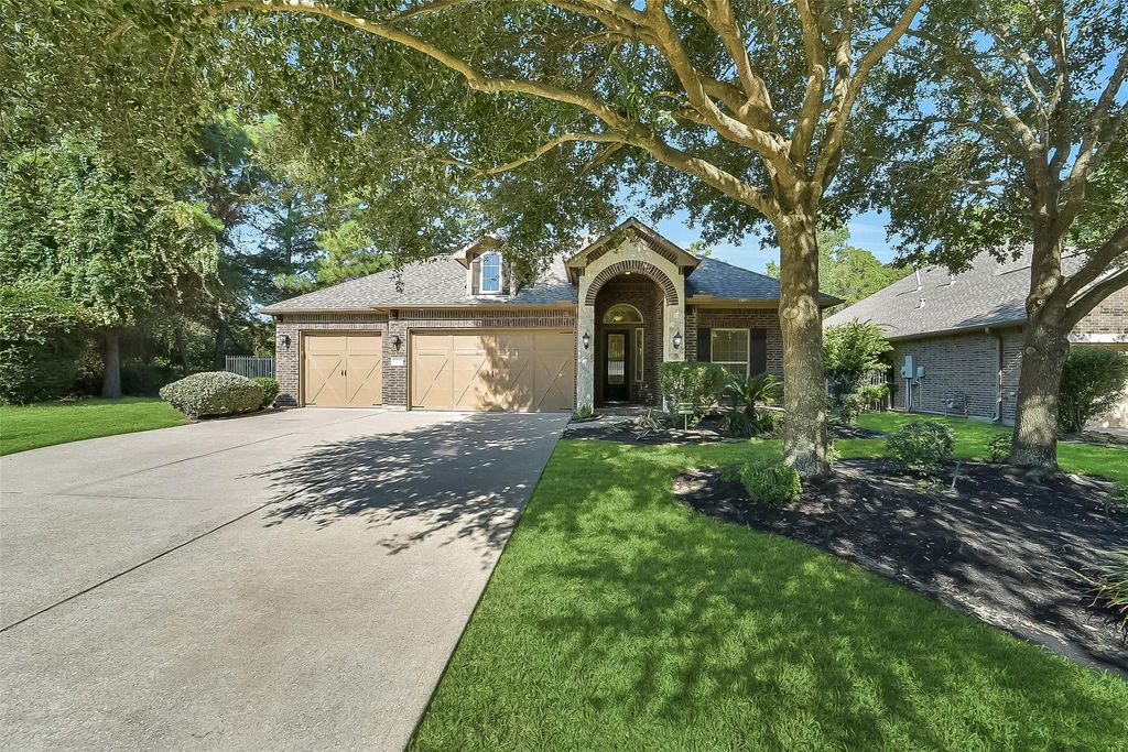 95 S Greenprint Circle, Tomball, TX 77375