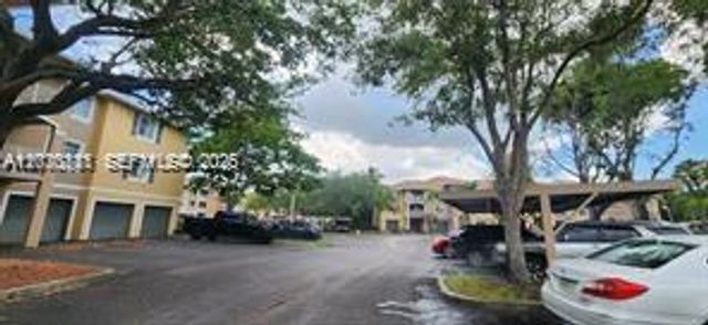 6386 Emerald Dunes Dr 206 + GARAGE, West Palm Beach, FL 33411
