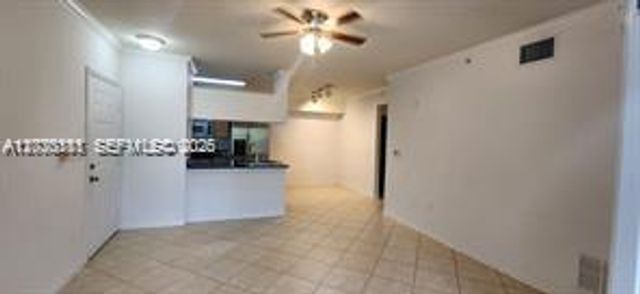 6386 Emerald Dunes Dr 206 + GARAGE, West Palm Beach, FL 33411