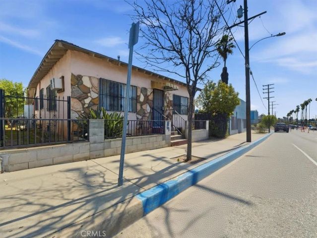 708 S Eastern Avenue, Los Angeles, CA 90022