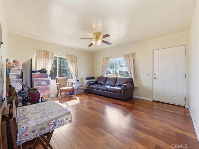 708 S Eastern Avenue, Los Angeles, CA 90022