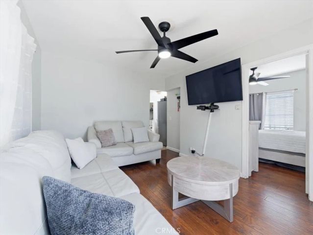 708 S Eastern Avenue, Los Angeles, CA 90022