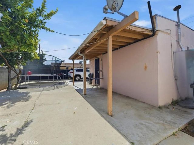 708 S Eastern Avenue, Los Angeles, CA 90022
