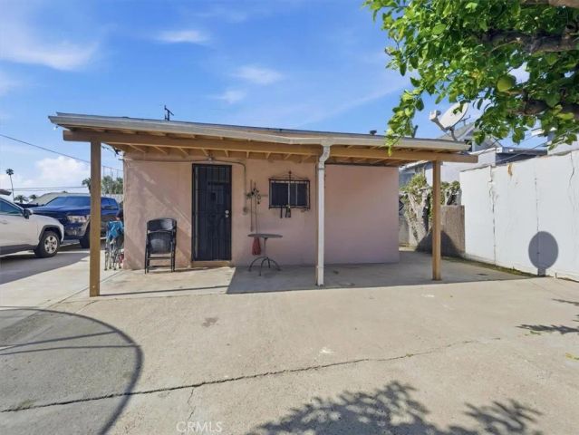 708 S Eastern Avenue, Los Angeles, CA 90022