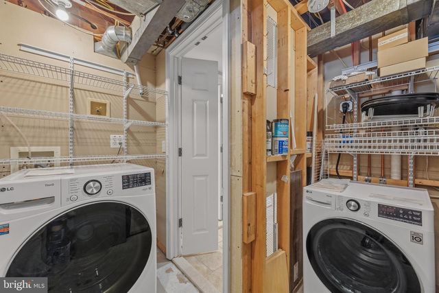 323 MOUNT VERNON AVE, Alexandria, VA 22301