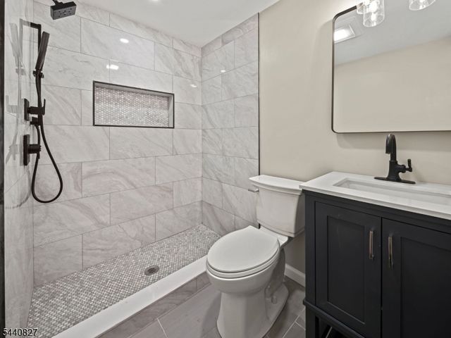 71 Moore Pl, Belleville Twp., NJ 07109