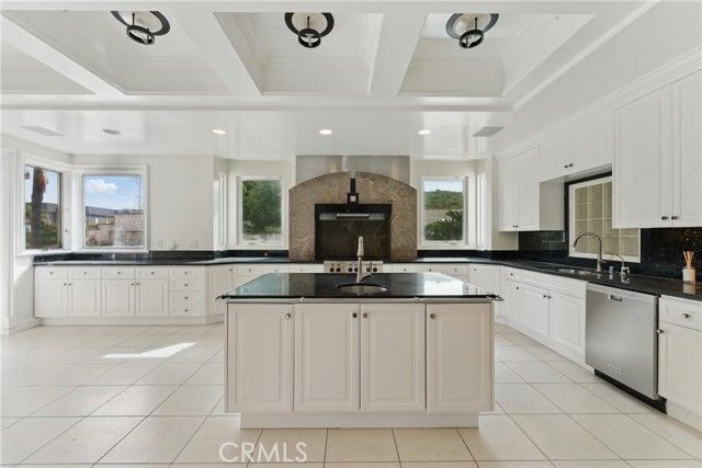 15406 Skyline Drive, Hacienda Heights, CA 91745