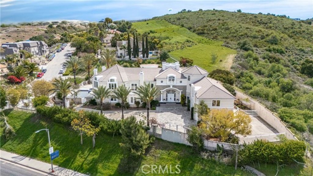 15406 Skyline Drive, Hacienda Heights, CA 91745