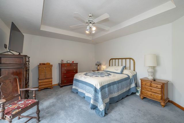 218 Deer Trace Court, Pittsboro, IN 46167