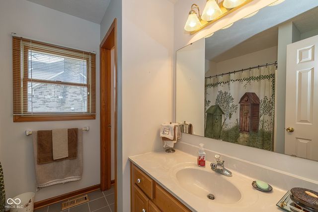 218 Deer Trace Court, Pittsboro, IN 46167