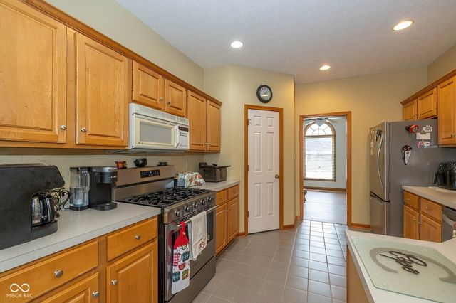 218 Deer Trace Court, Pittsboro, IN 46167