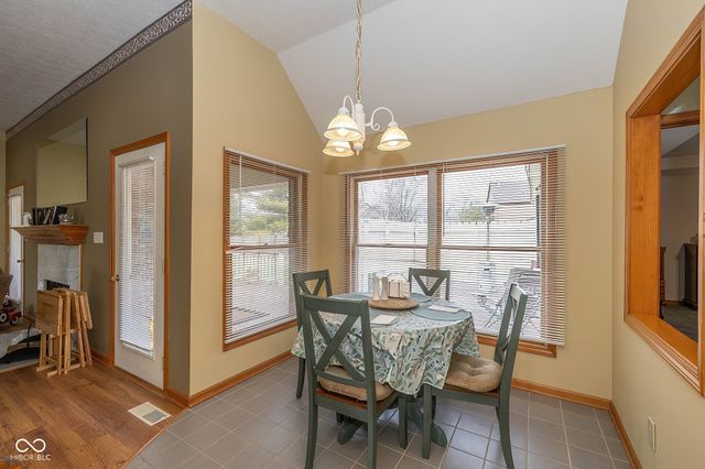 218 Deer Trace Court, Pittsboro, IN 46167