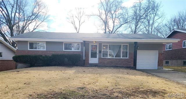 2414 Castle Drive, Moline Acres, MO 63136