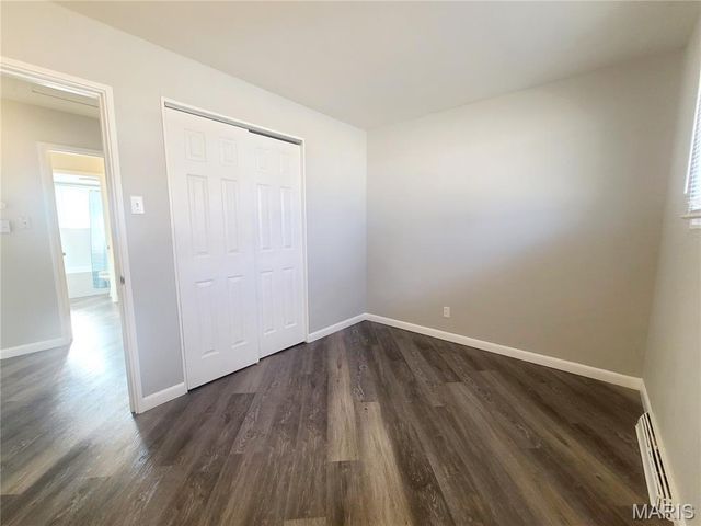 2414 Castle Drive, Moline Acres, MO 63136