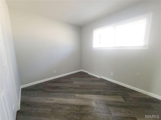 2414 Castle Drive, Moline Acres, MO 63136