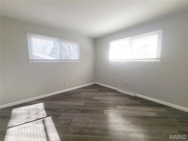 2414 Castle Drive, Moline Acres, MO 63136