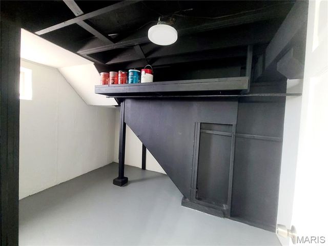 2414 Castle Drive, Moline Acres, MO 63136