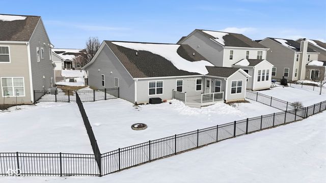 4672 Indigo Blue Boulevard, Whitestown, IN 46075