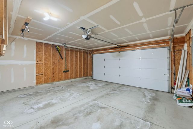 4672 Indigo Blue Boulevard, Whitestown, IN 46075