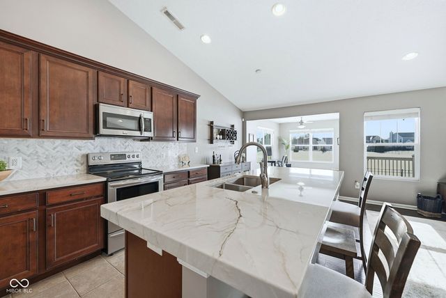 4672 Indigo Blue Boulevard, Whitestown, IN 46075