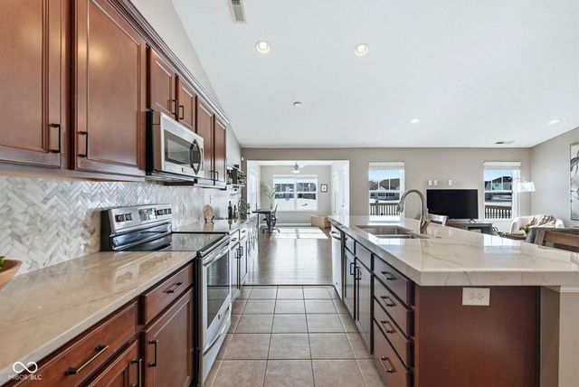 4672 Indigo Blue Boulevard, Whitestown, IN 46075