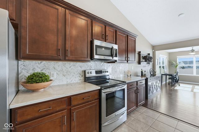 4672 Indigo Blue Boulevard, Whitestown, IN 46075