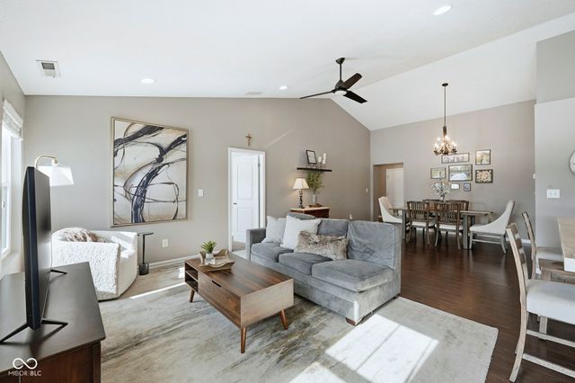 4672 Indigo Blue Boulevard, Whitestown, IN 46075