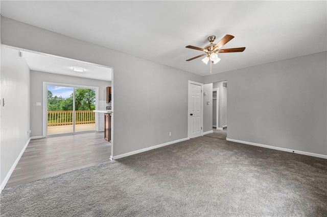 10711 Bristol Terrace, Kansas City, MO 64134