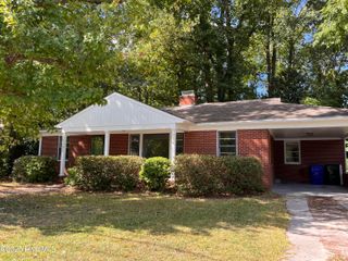2301 Jefferson Drive, Greenville, NC 27858