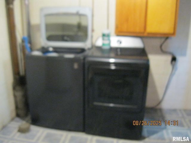 301 N CHURCH Street, Albany, IL 61230