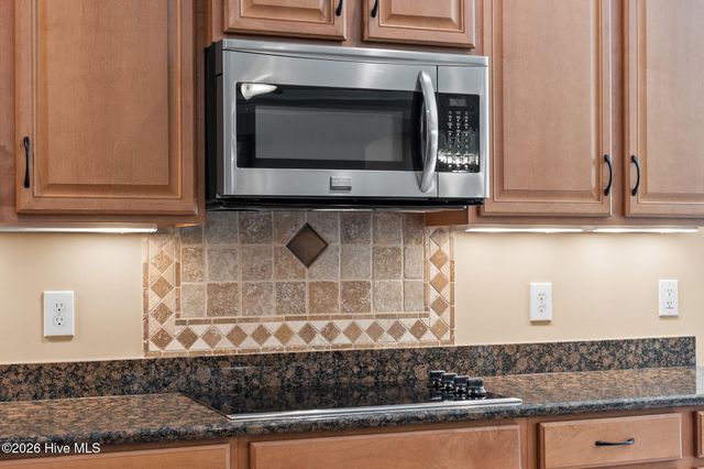 3693 Wingfoot Drive, Southport, NC 28461