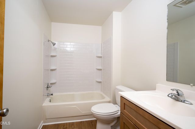 1002 Willow Drive 16, Chapel Hill, NC 27514