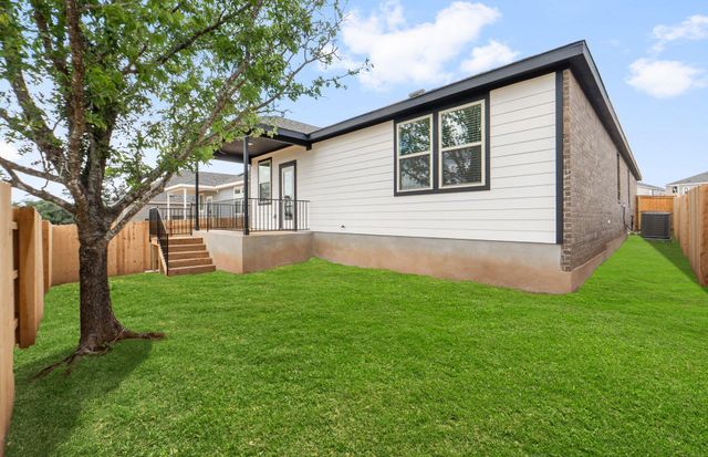 112 Blackfoot Daisy PATH, San Marcos, TX 78666