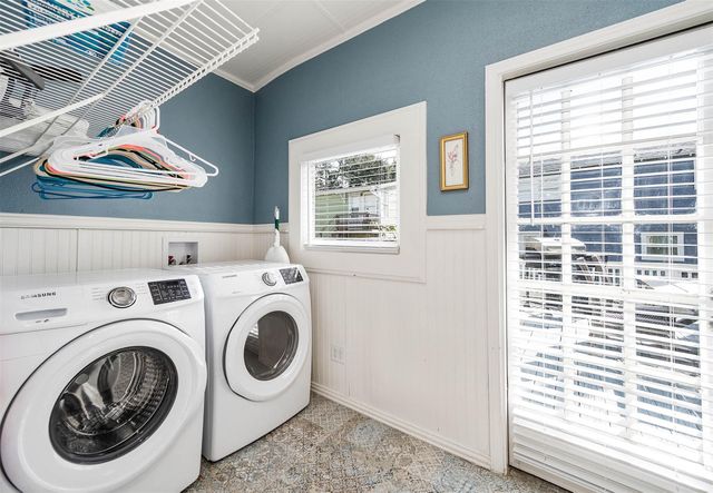 3811 Avenue O, Galveston, TX 77550