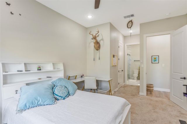 70 Highland Point Drive, Montgomery, TX 77356