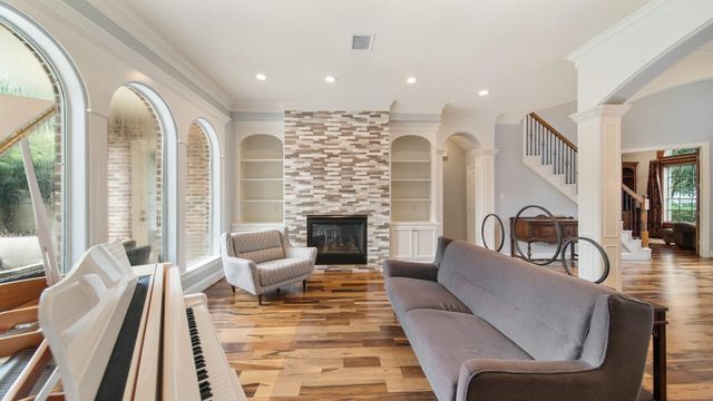 45 Sullivans Landing, Missouri City, TX 77459