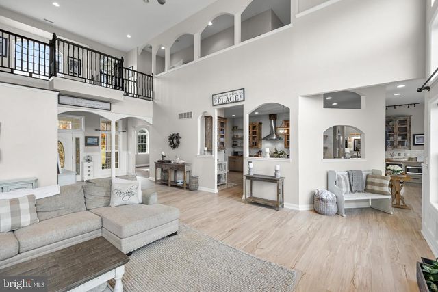 205 SHERWIN RD, Mullica Hill, NJ 08062