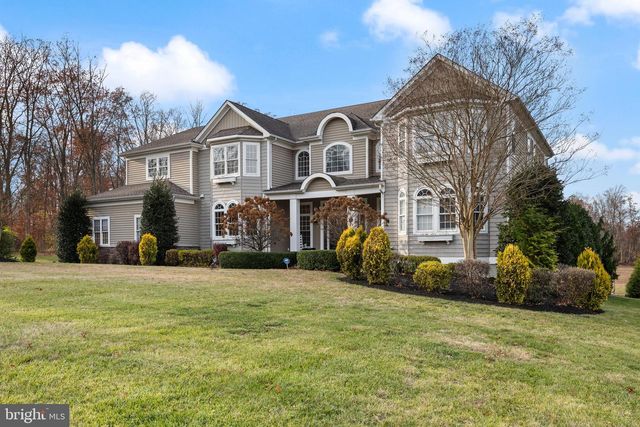 205 SHERWIN RD, Mullica Hill, NJ 08062