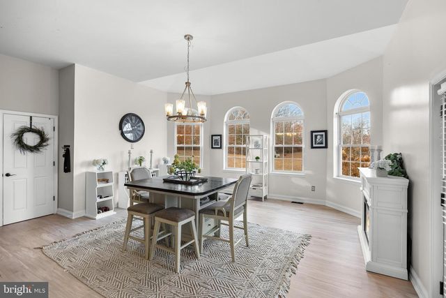 205 SHERWIN RD, Mullica Hill, NJ 08062