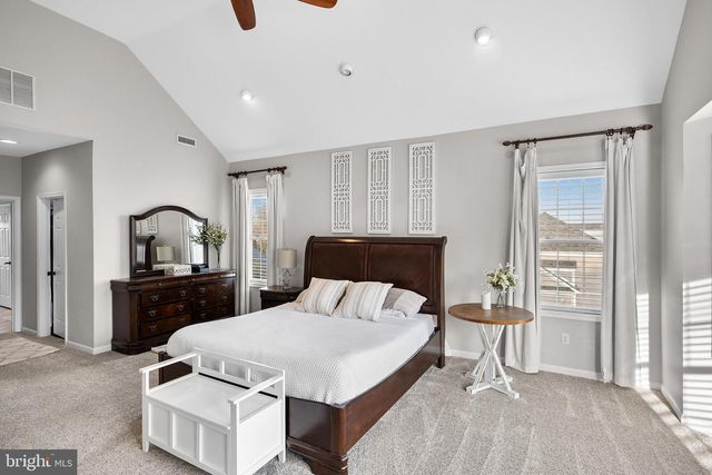 205 SHERWIN RD, Mullica Hill, NJ 08062