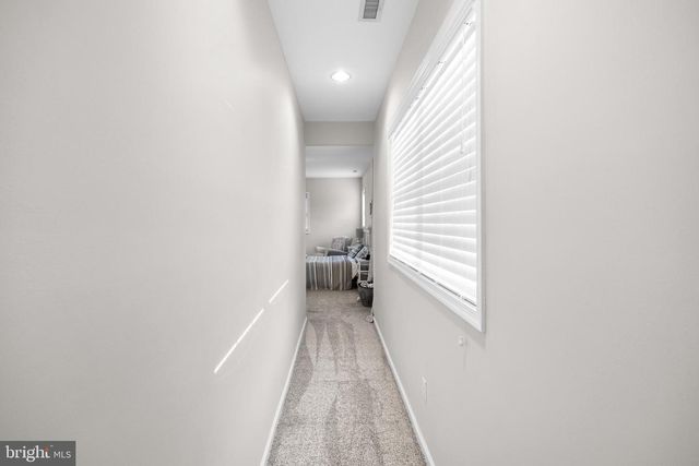 205 SHERWIN RD, Mullica Hill, NJ 08062