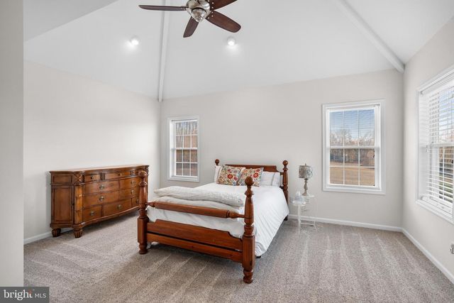 205 SHERWIN RD, Mullica Hill, NJ 08062