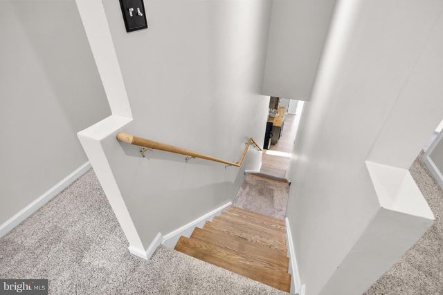 205 SHERWIN RD, Mullica Hill, NJ 08062