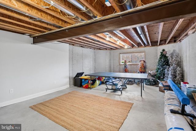 205 SHERWIN RD, Mullica Hill, NJ 08062