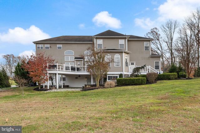 205 SHERWIN RD, Mullica Hill, NJ 08062