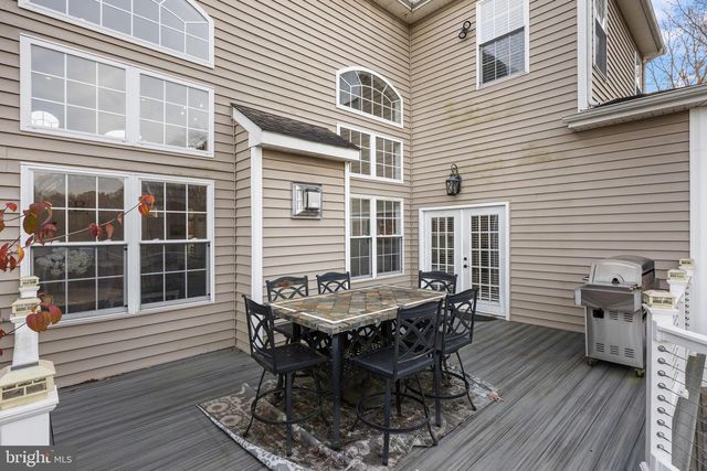 205 SHERWIN RD, Mullica Hill, NJ 08062