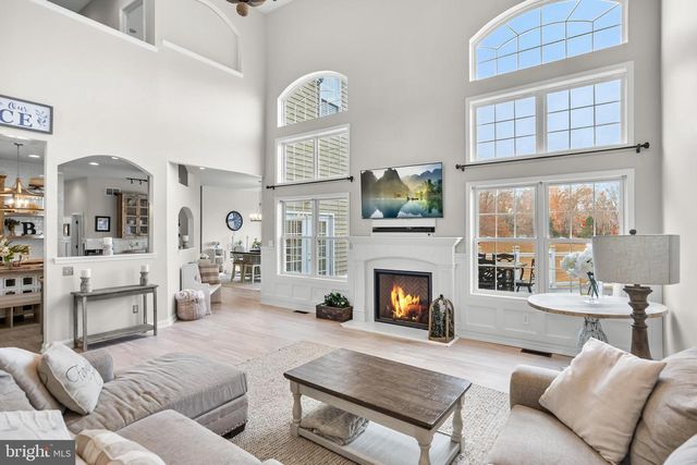 205 SHERWIN RD, Mullica Hill, NJ 08062