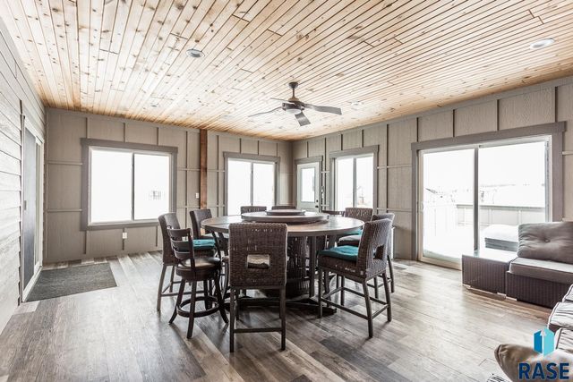 2824 E Sunflower Cir Circle, Brandon, SD 57005