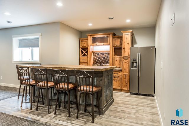 2824 E Sunflower Cir Circle, Brandon, SD 57005