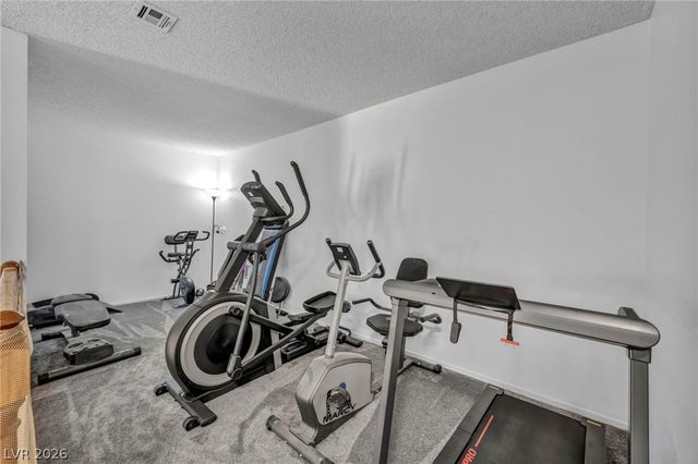 2940 Domino Way, Las Vegas, NV 89117